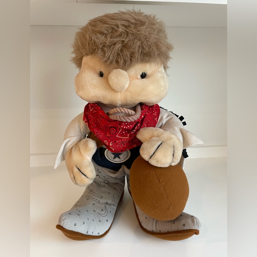 Vintage Dallas Cowboys Huddles Mascot plush football player Trudy Toys 1983 Doll